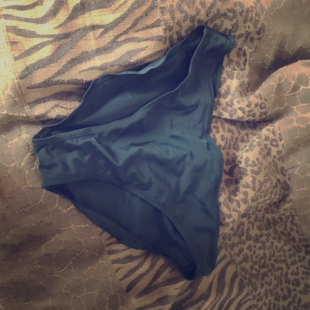 New without tags Nike swim bottoms